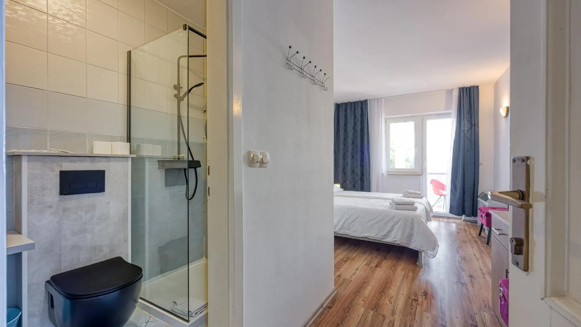 Martin'S Rooms Πανσιόν